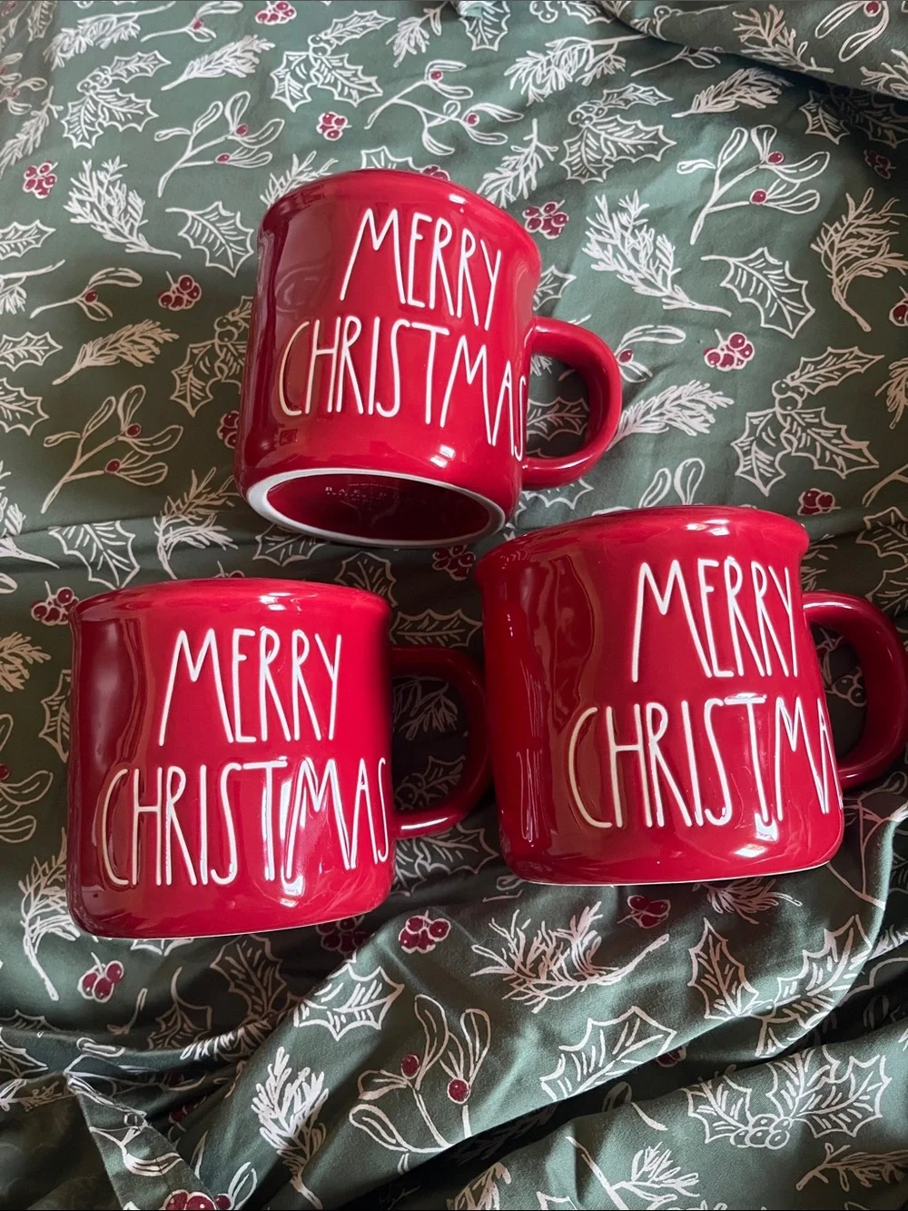 Trío of Rae Dunn Merry Christmas Mugs